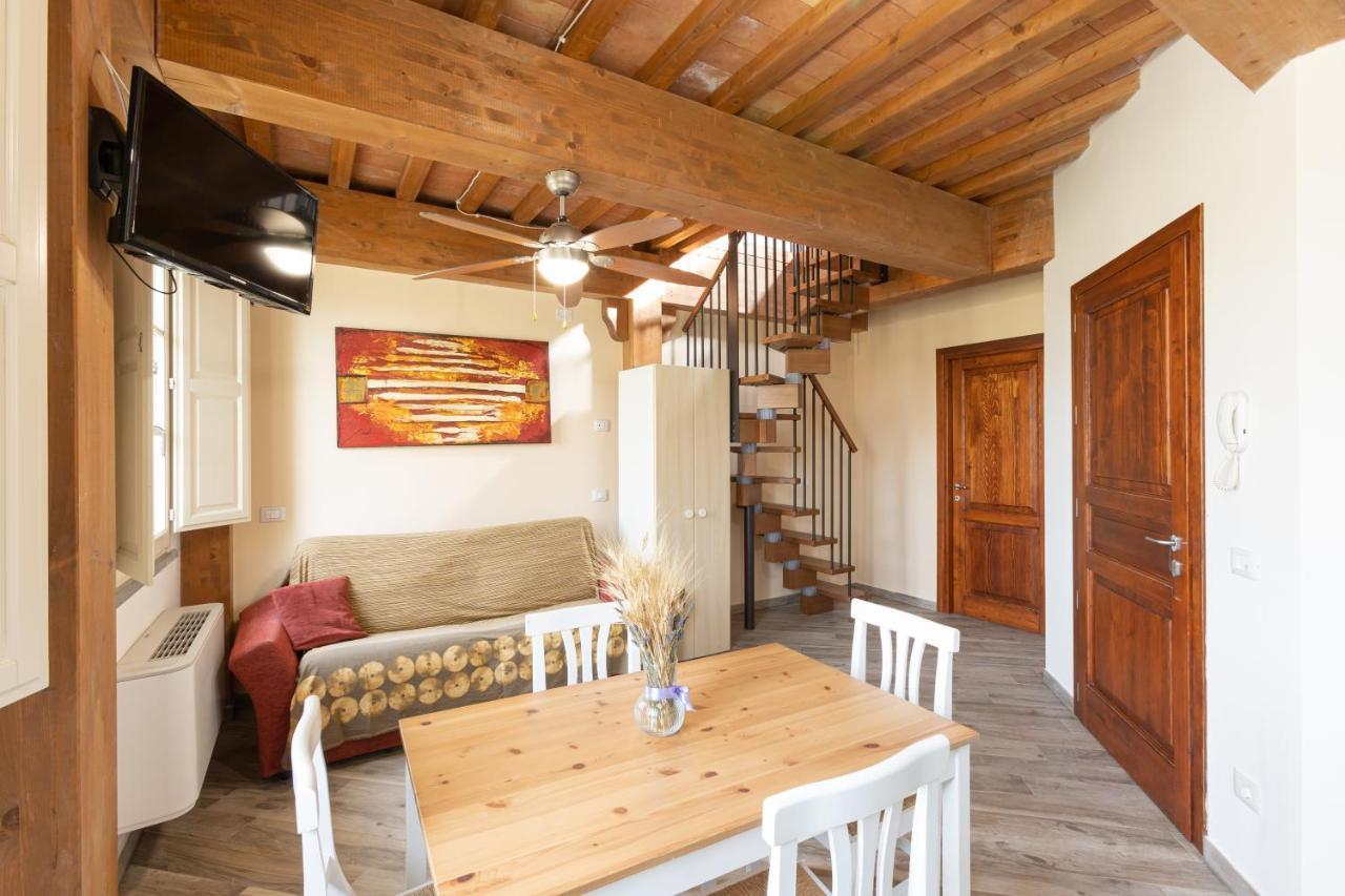Agriturismo La Valle Della Lavanda - Podere Mezzastrada Fauglia Quarto foto